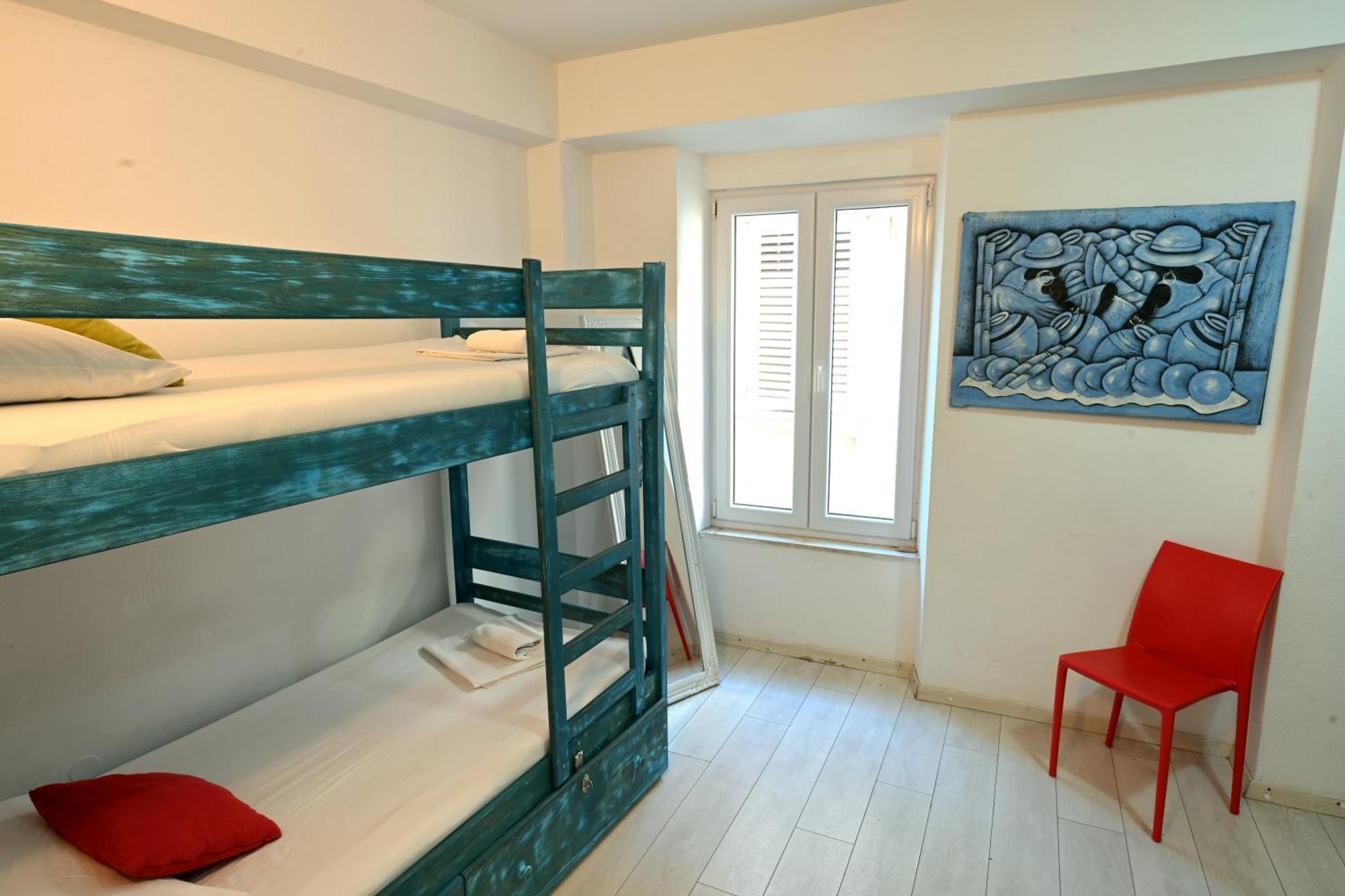 White Rabbit Hostel Hvar Town Exteriör bild